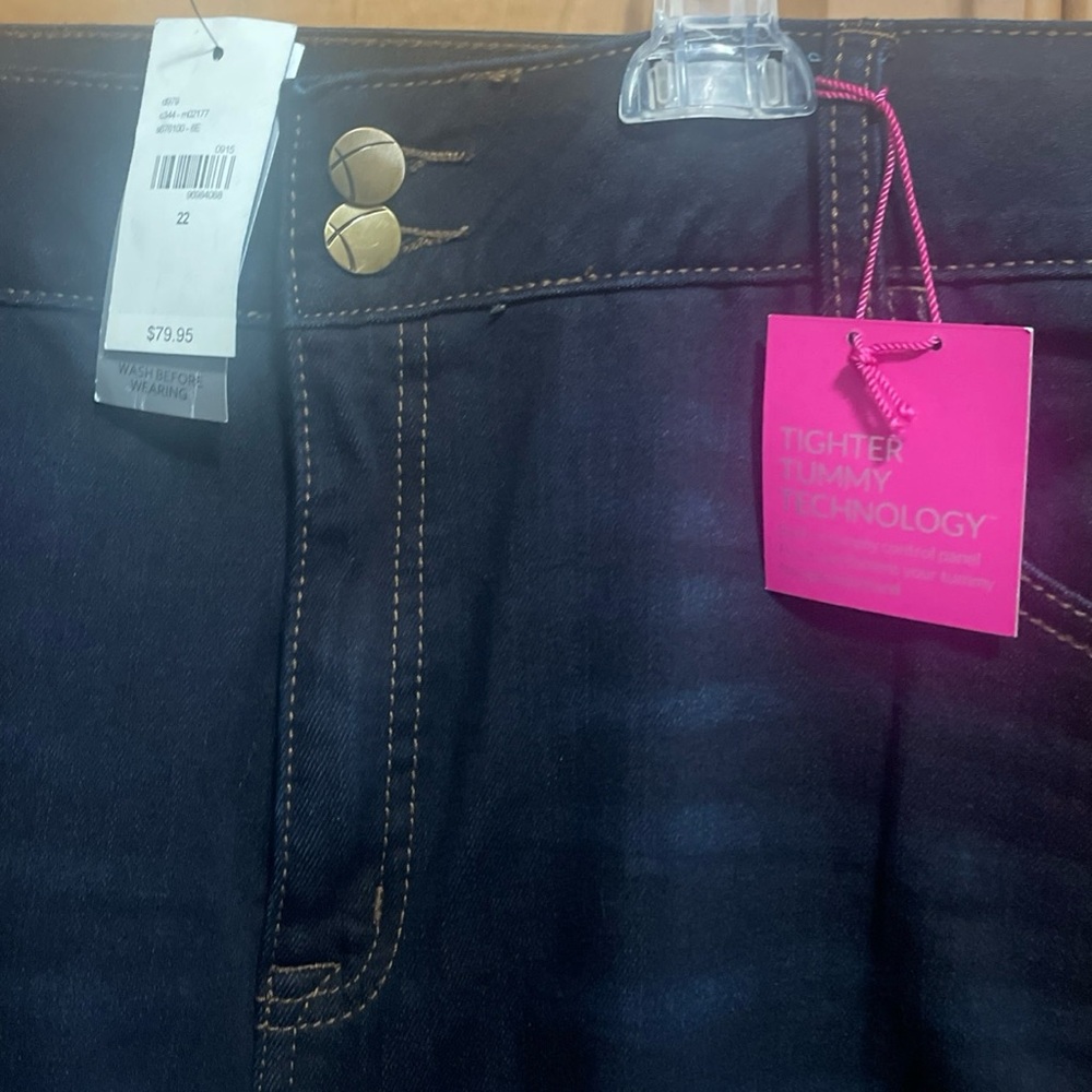 Lane Bryant Women's High Rise Stretch Straight Leg Tighter Tummy Jeans Size 22 - Picture 3 of 6